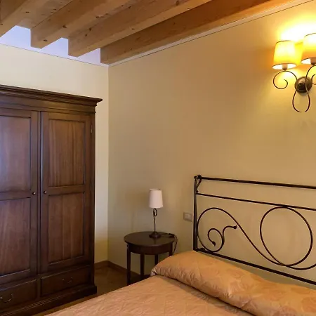 Agriturismo Tenuta San Leone * Valeggio sul Mincio