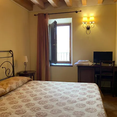 Agriturismo Tenuta San Leone Farm stay *